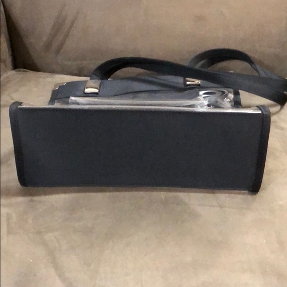 ⭐️3/$20 Clear shoulder bag - Picture 4 of 4